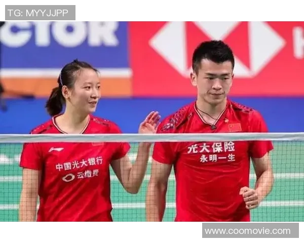 广州羽毛球队的默契配合与战术分析探讨